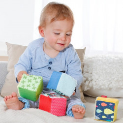 Cubes d'éveil Color Friends par 4 