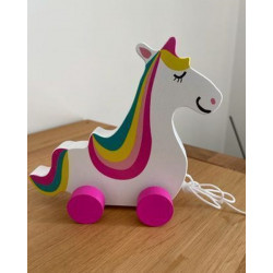Licorne en bois à tirer 