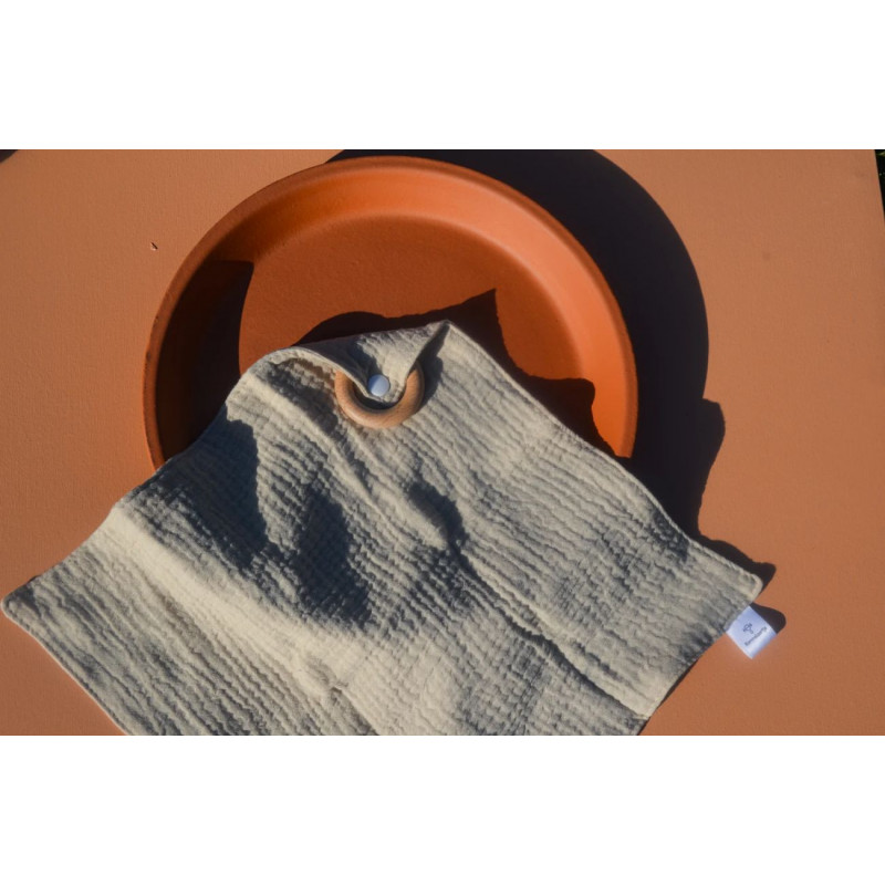 Doudou plat avec anneau en bois (beige foncé)