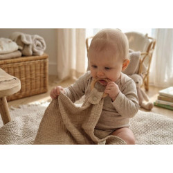Doudou plat avec anneau en bois (beige foncé) 