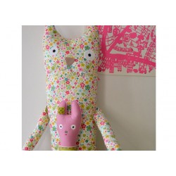 Doudou 'Big Lovecat' fleuri