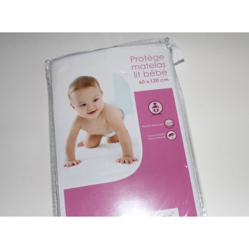 protege matelas lit standard bebe
