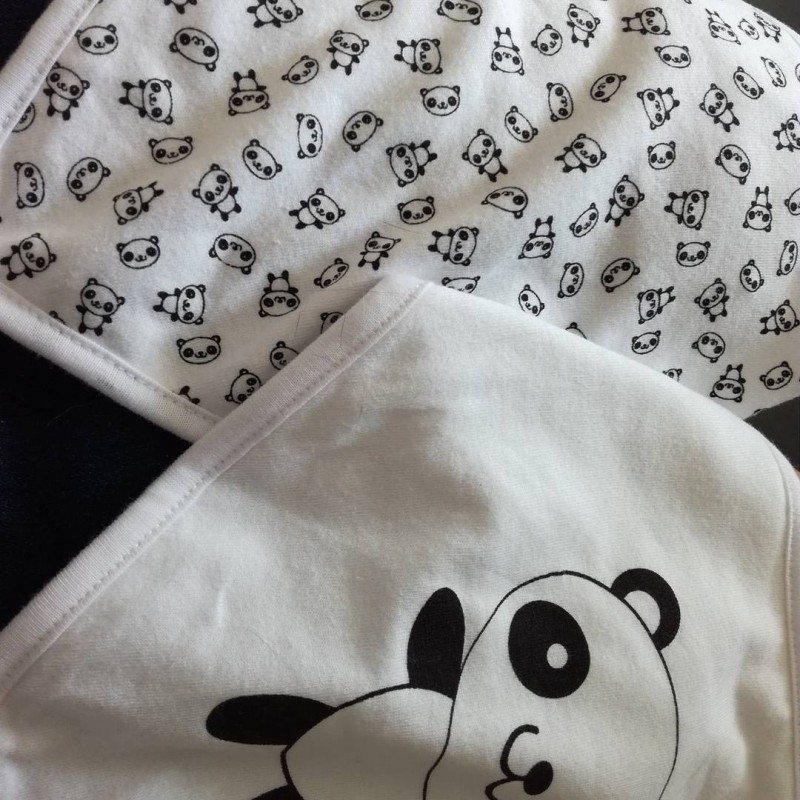 2 Bavoirs Bandana &quot;Panda&quot;