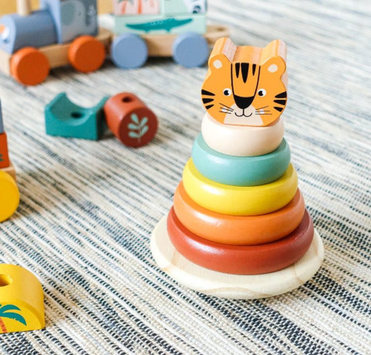 Tigre en bois à empiler