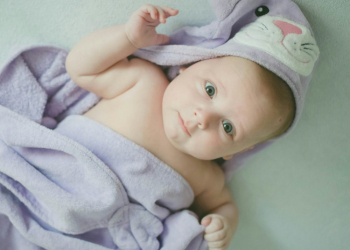 Un bon bain pour bébé